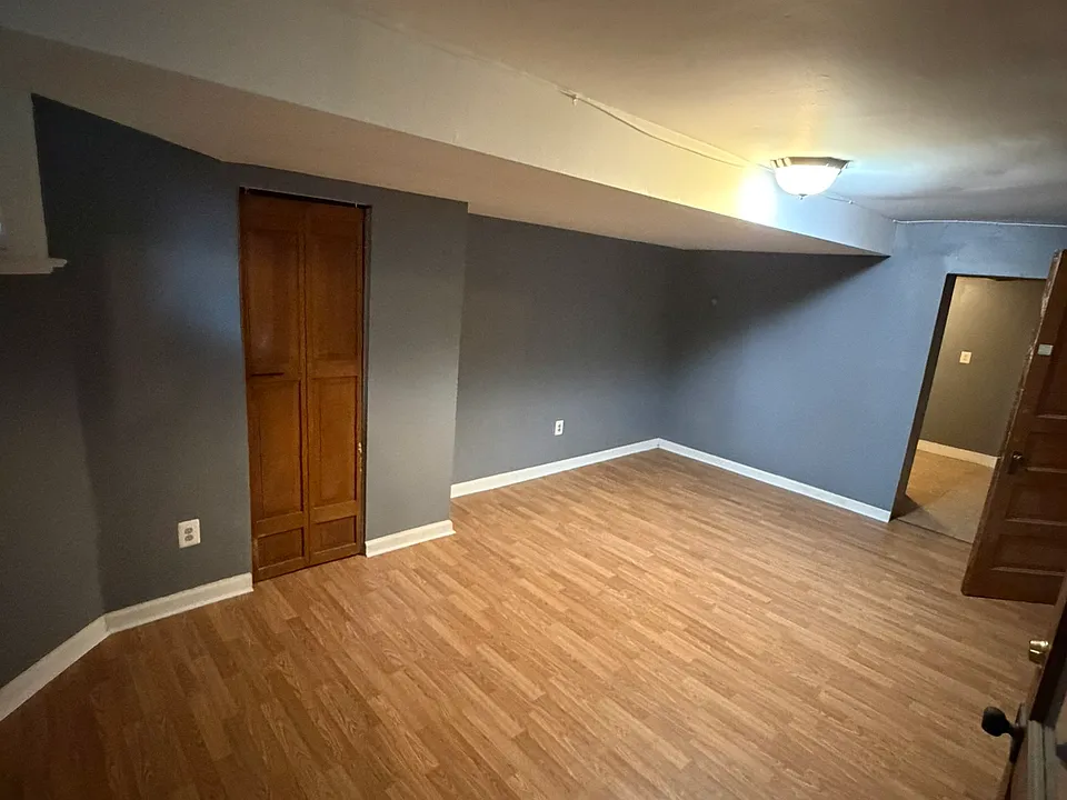 4120 Martin Luther King Jr Dr #BASEMENT