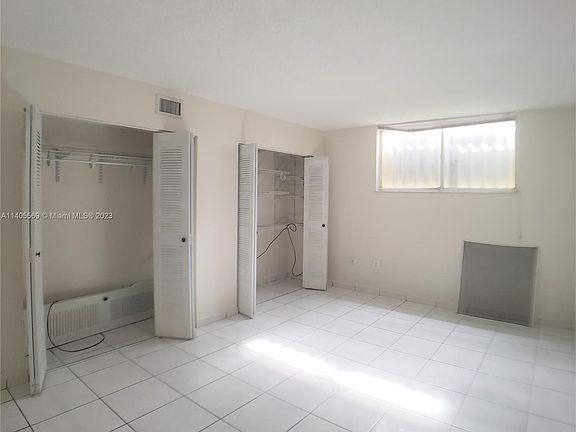 3rd image of 8321 NW 7th St APT 211
