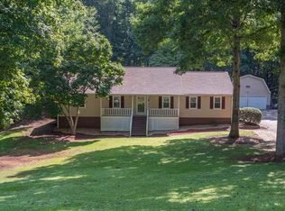340 Benjamin Cir, Fayetteville, GA