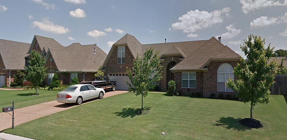1st image of 85 Lewis Fairway Cir