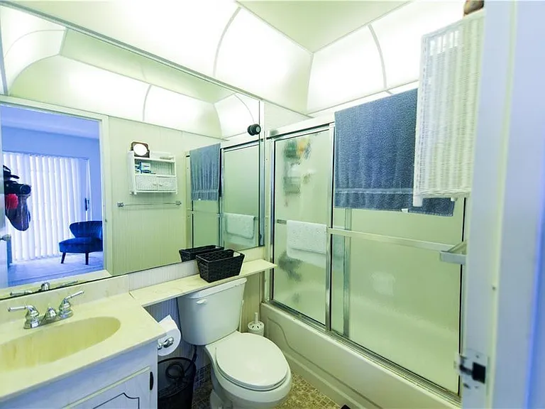 286 Monaco Way #F — Photo 15