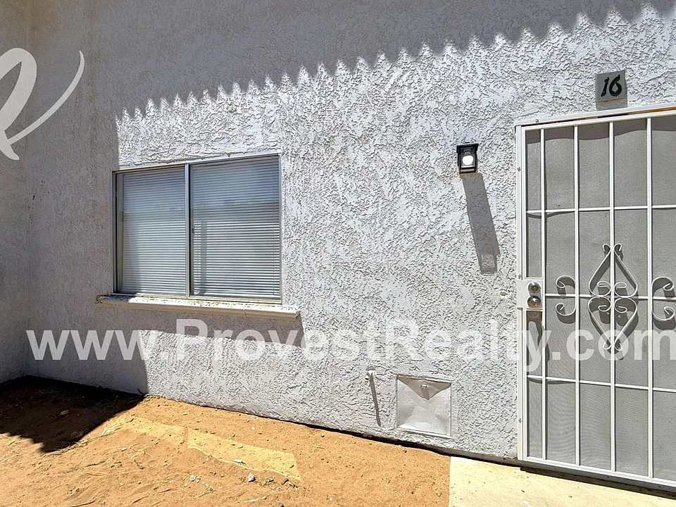Sioux Rd 22526- / AVT 2 LLC