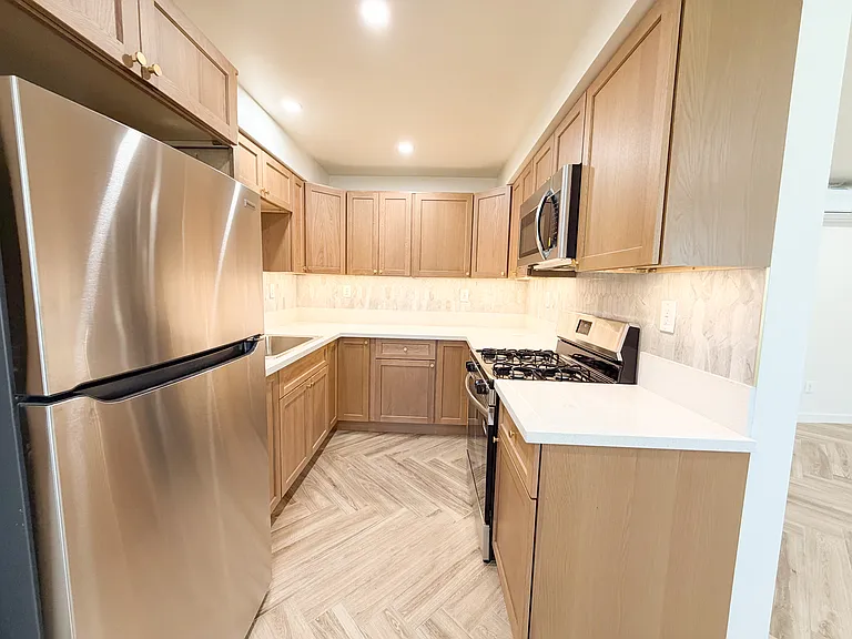 5130 Wood Ave #B — Photo 4