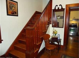 103 Pennsylvania Ave, Niantic, CT 06357