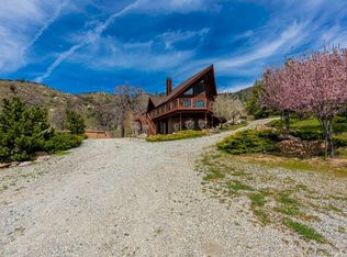 23881 Chia Ct, Tehachapi, CA 93561