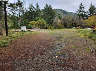 34400 Cedar Valley Rd, Gold Beach, OR 97444