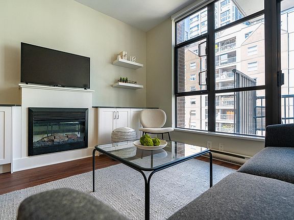 4th image of 1249 Granville St #604