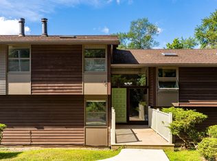 91 Country Squire Dr UNIT C, Cromwell, CT 06416