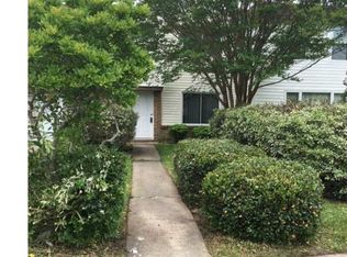 975 S Club House Rd, Virginia Beach, VA 23452