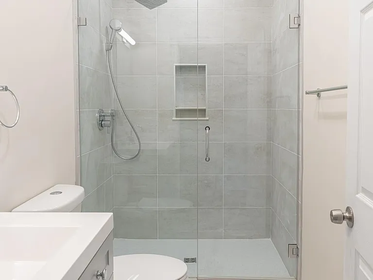 83 Flint St #2 — Photo 15