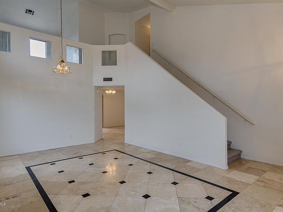 4th image of 10387 W Dana Ln