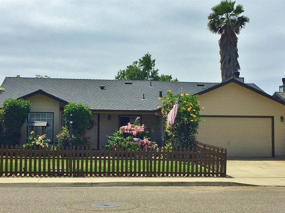 1st image of 294 Arboles Way