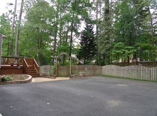 904 Dannyhill Ct, Midlothian, VA 23114
