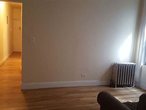 2nd image of 3151 Broadway APT 4c