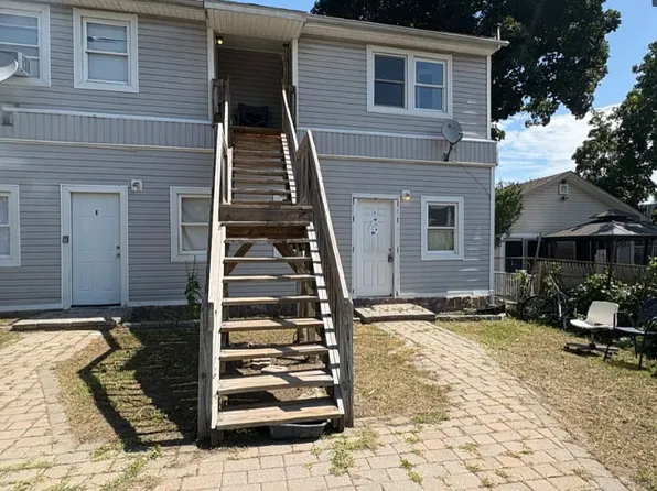 208 Main St, Maybrook, NY