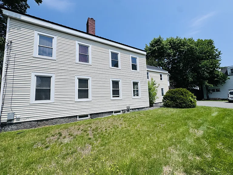 161 Essex St #1 — Photo 4