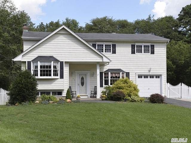 1st image of 17 Allison Ct