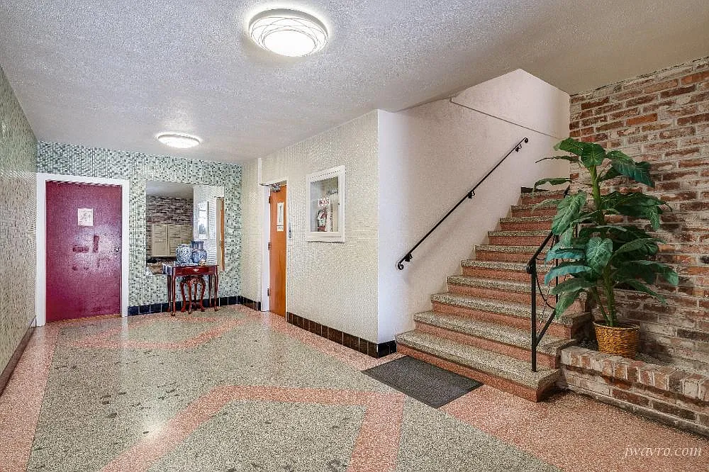 Building Photo - 4444 Balboa St #103