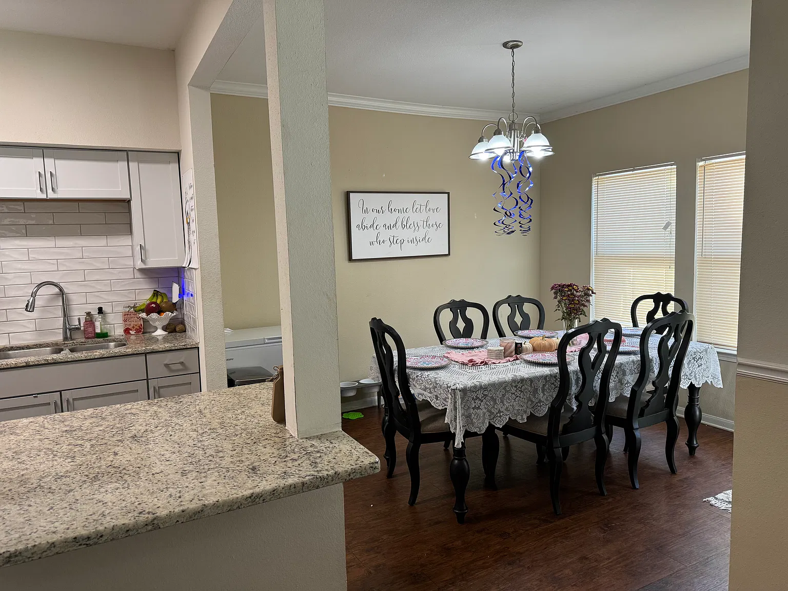 3 bed, 1432 sqft, $1,850 — Photo 3