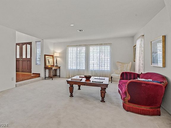 5th image of 8249 Tivoli Cove Dr
