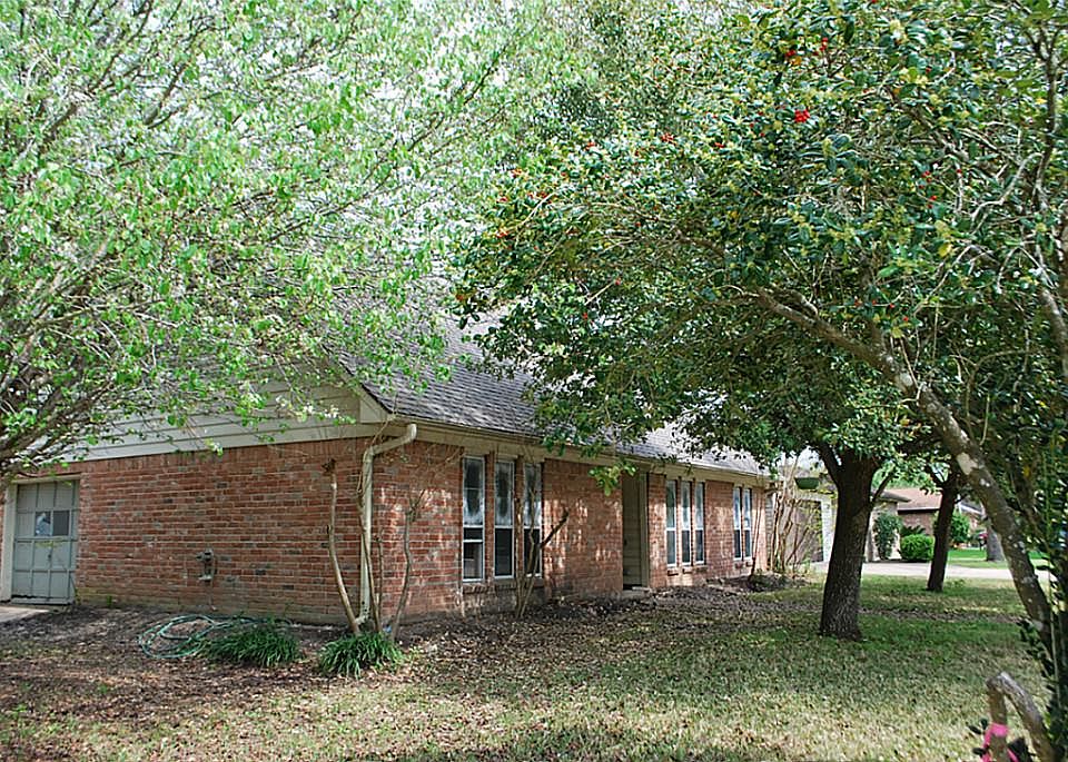 1st image of 1938 Arcadia Dr