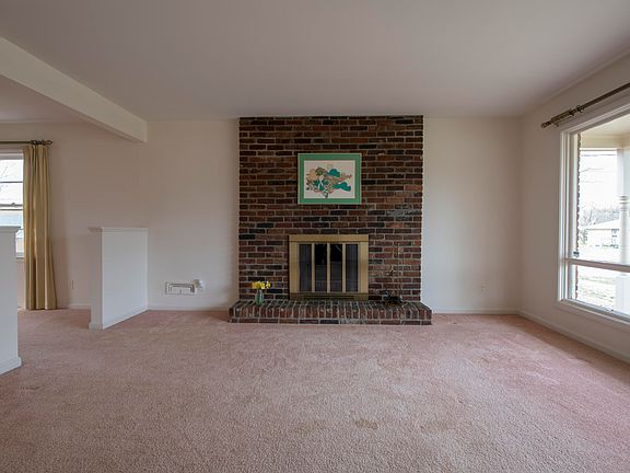 4th image of 2246 Bradford Dr