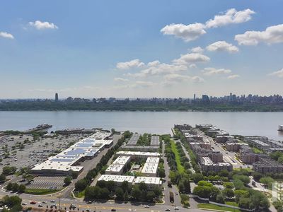 250 Gorge Rd APT 25B, Cliffside Park, NJ, 07010