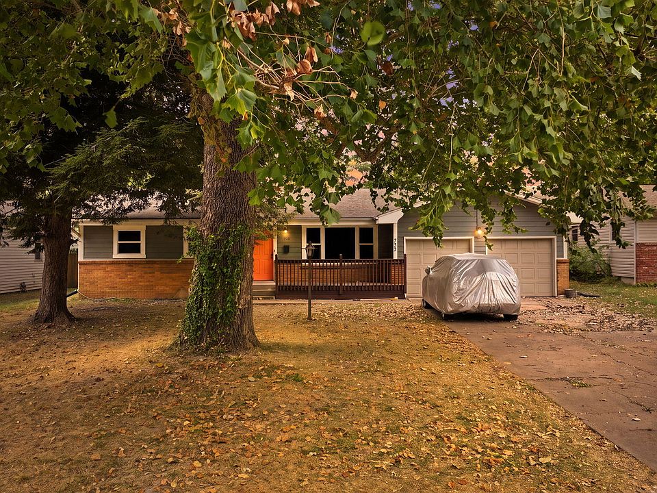 1st image of 733 N Belview Avenue