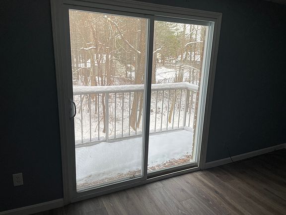 3rd image of 22 Kingswood Dr #F