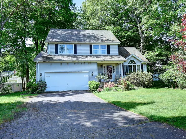 122 East Eldridge Street, Manchester, CT 06040