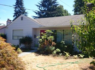 3711 SW Kenyon St, Seattle, WA 98126