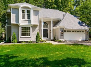 12805 El Monte St, Leawood, KS 66209