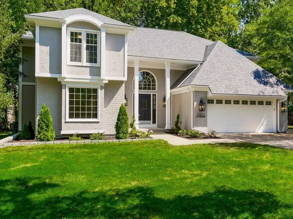 12805 El Monte St, Leawood, KS 66209