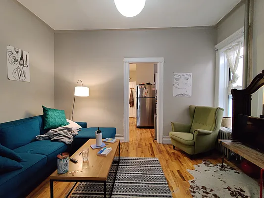 Rented by Signature Property Realty | media 1