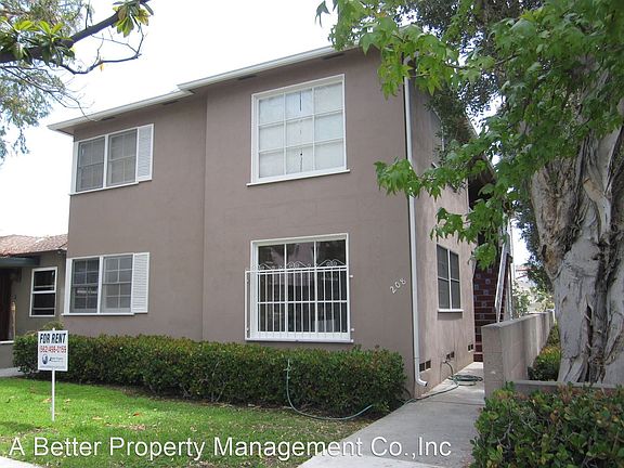 2nd image of 208 Park Ave APT 2