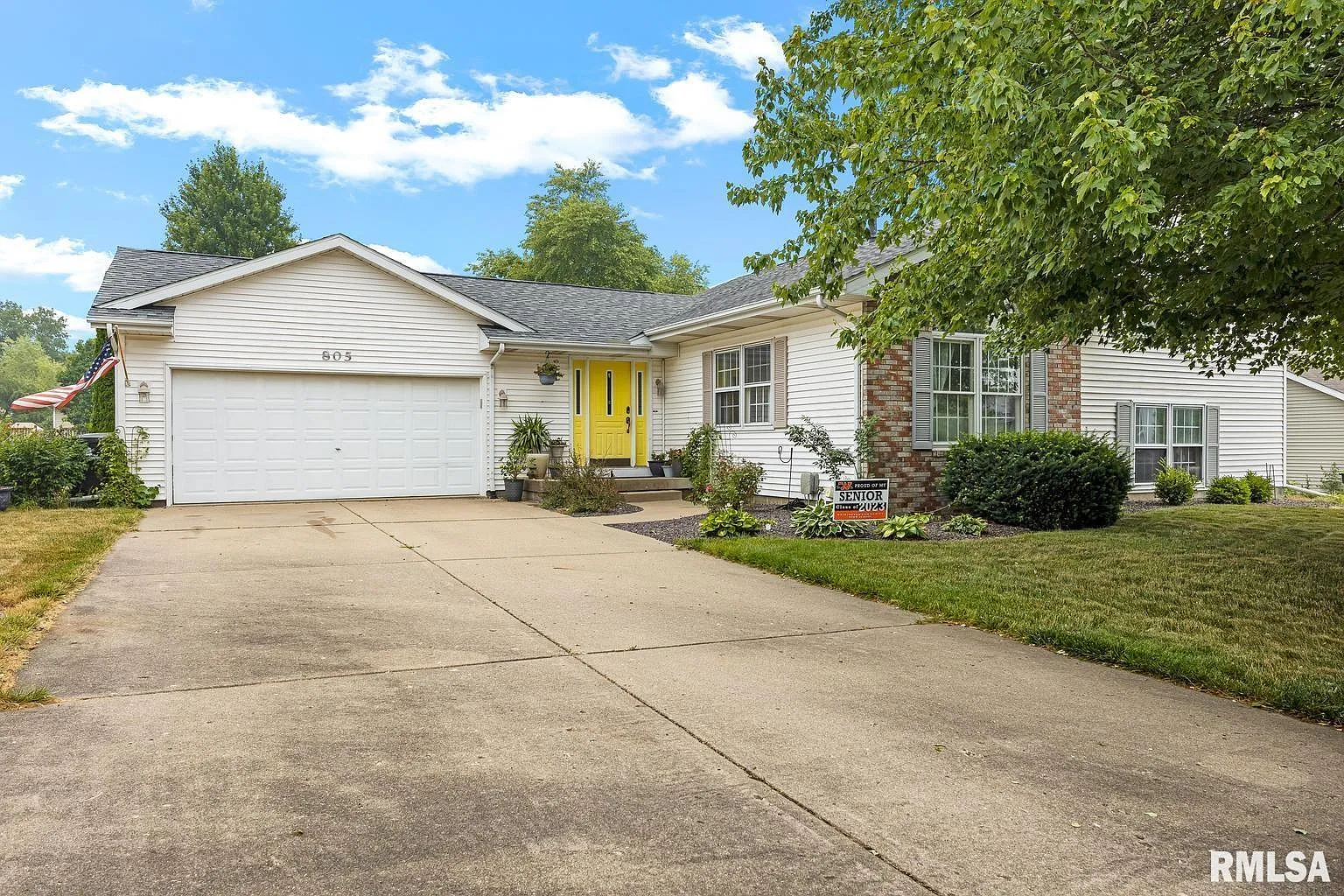 805 Sunburst Ln photo 1