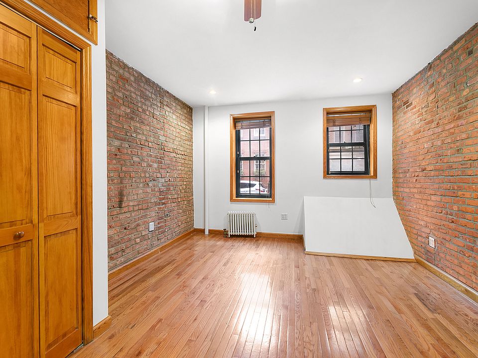 1st image of 205 W 10th St APT 1A