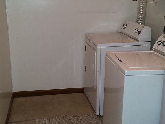 3rd image of 8012 S 151st Ave