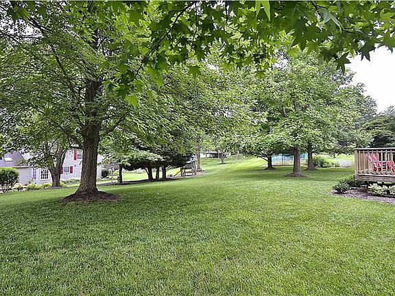 4th image of 7210 Bettendorf Ct