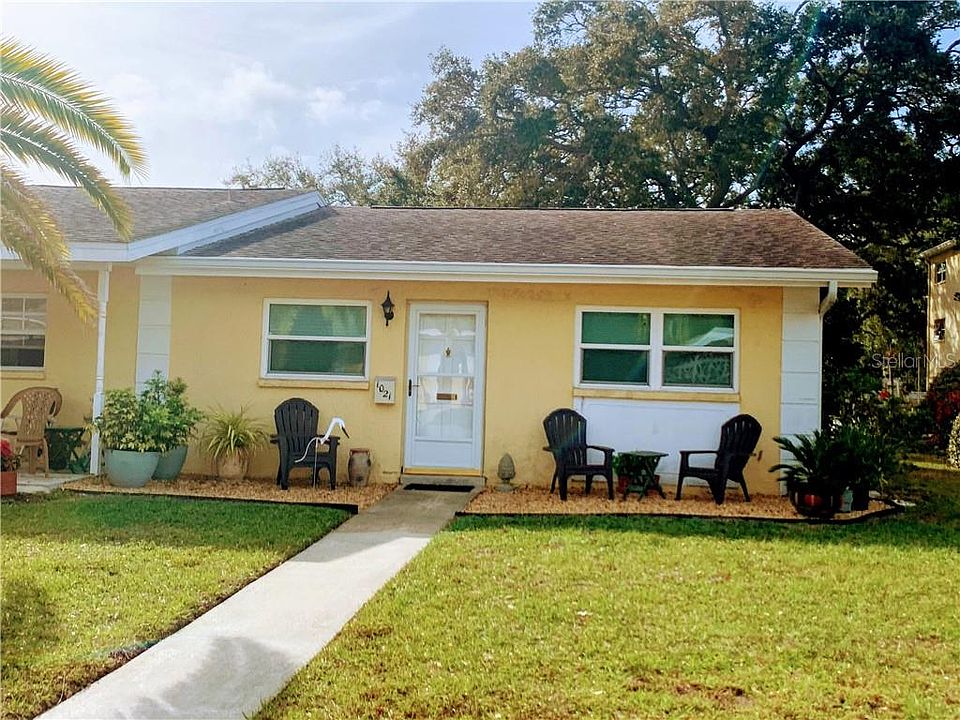 1st image of 1021 De Soto Dr