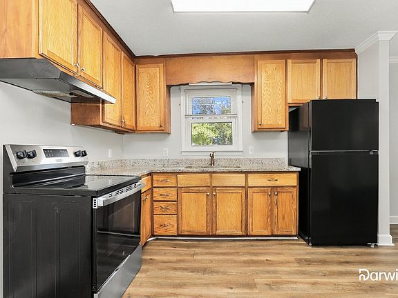 4th image of 1416 Waterloo Dr
