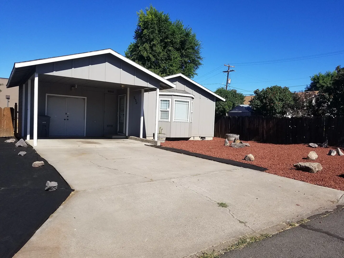 Charming Home for Rent — Photo 2