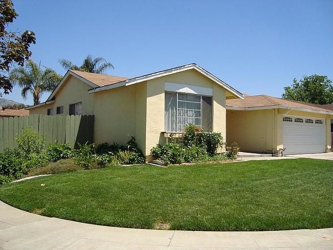 1st image of 2852 Haughton Dr