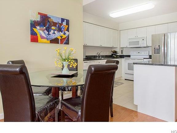 4th image of 300 Mamaroneck Ave APT 512