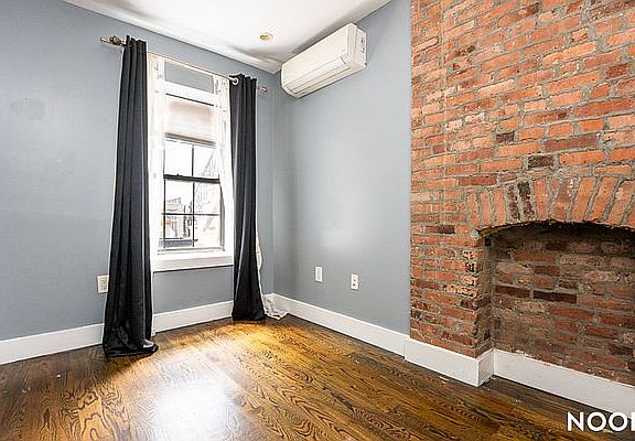 4th image of 42 Palmetto St #1L