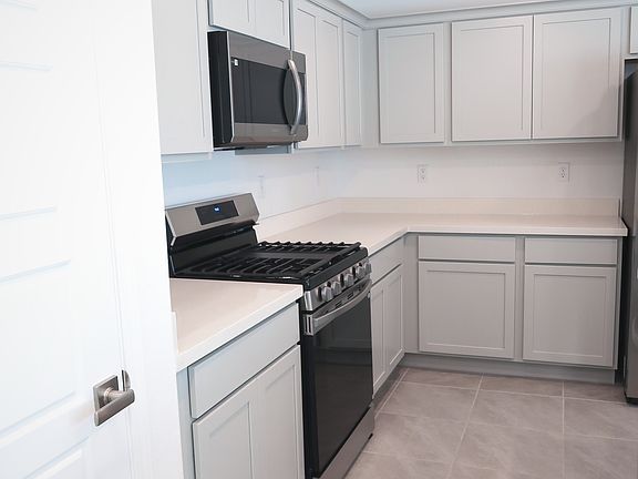 5th image of 4222 Lemay St #1