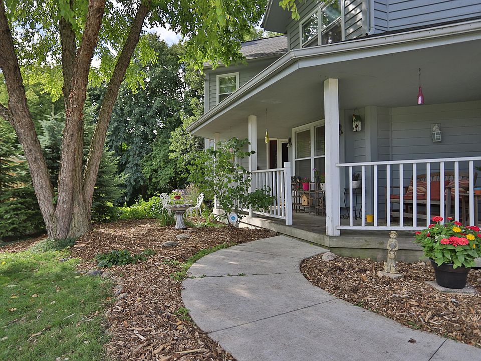 1st image of 611 Cleveland Ave