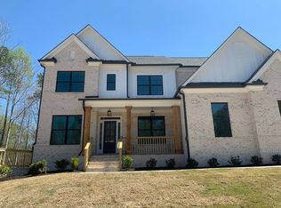 1609 Muscadine Dr, Hoschton, GA 30548