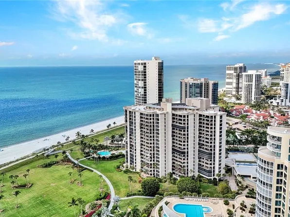 4551 Gulf Shore Blvd N, Naples, FL