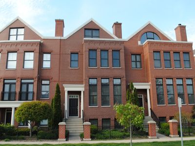 1891 Admiral Ct Unit 79, Glenview, IL, 60026